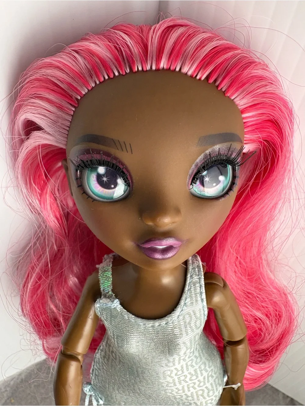 Rainbow High Doll Pink Hair / Silver Dress MGA 2020